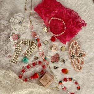 Pretty pink crowcore mix